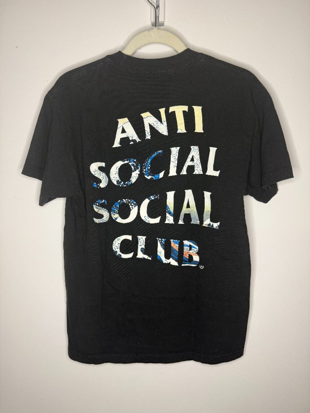 RARE & AUTHENTIC ANTI SOCIAL SOCIAL CLUB Tonkotsu Black T-Shirt - Picture 1 of 3